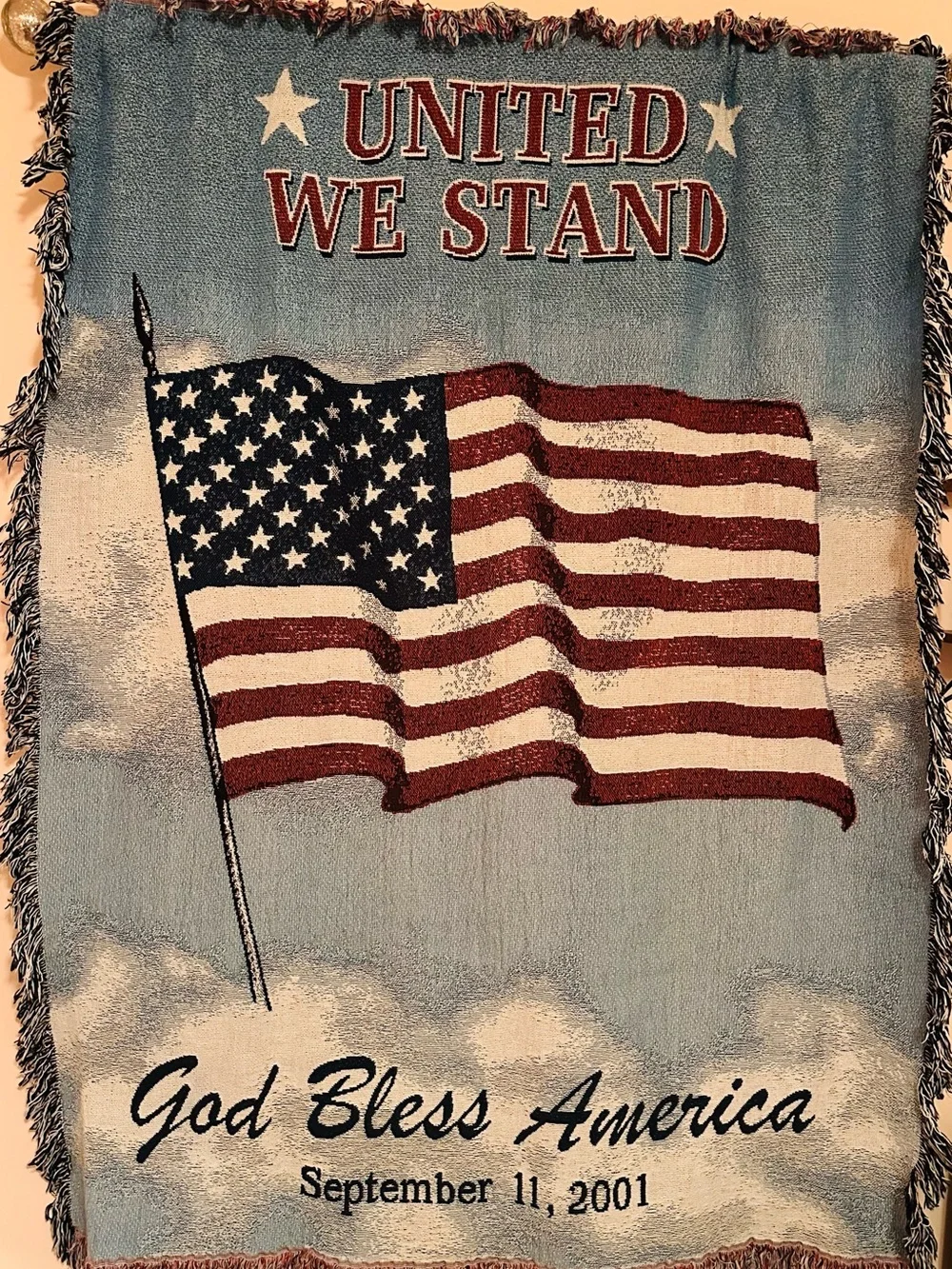 Patriotic 'United We Stand' Throw Blanket - 9/11